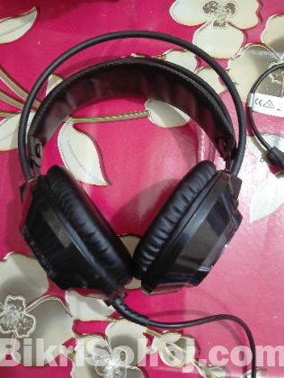 Hermes E1B headset